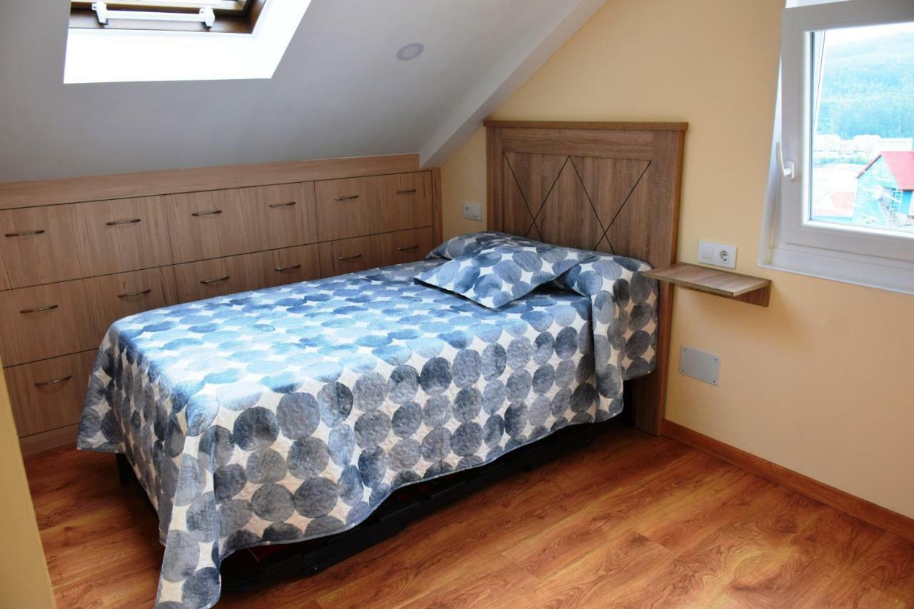 Ferienwohnung O Mencer Do Camino Cee Exterior foto